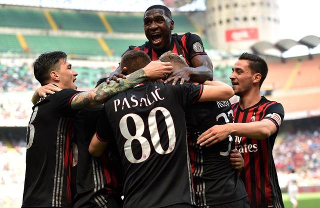 娇妻被3p高潮口述