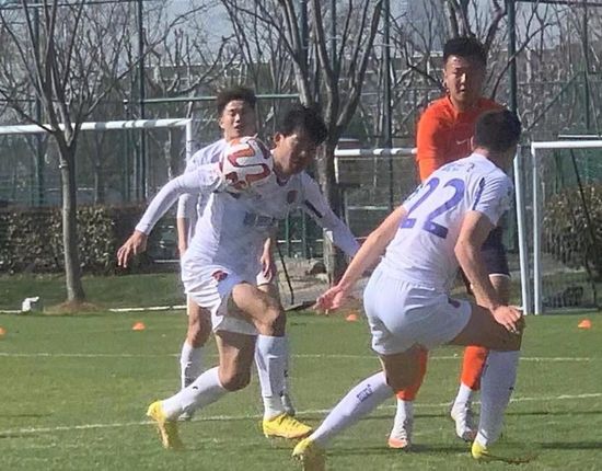亲子伦一区二区三区观看方式
