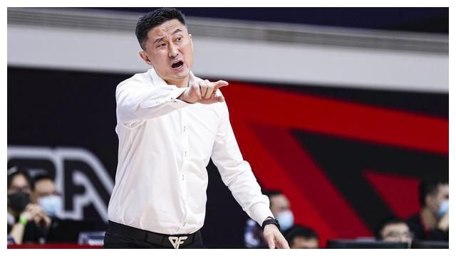 白袜捆绑调教